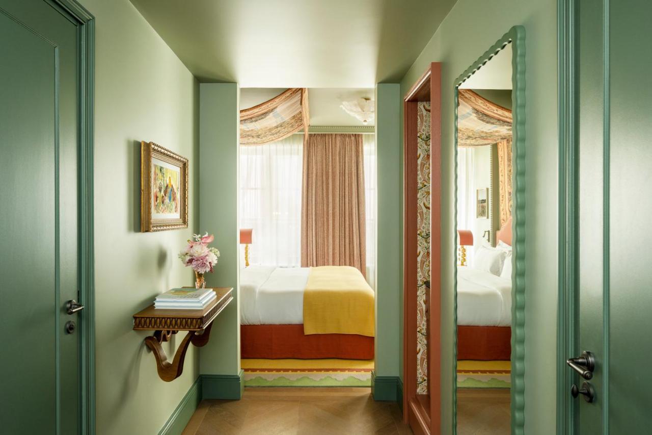 Le Grand Mazarin Hotell Paris Eksteriør bilde