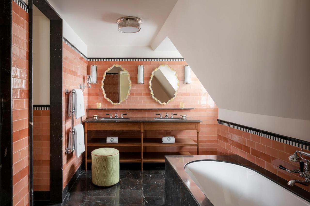 Le Grand Mazarin Hotell Paris Eksteriør bilde