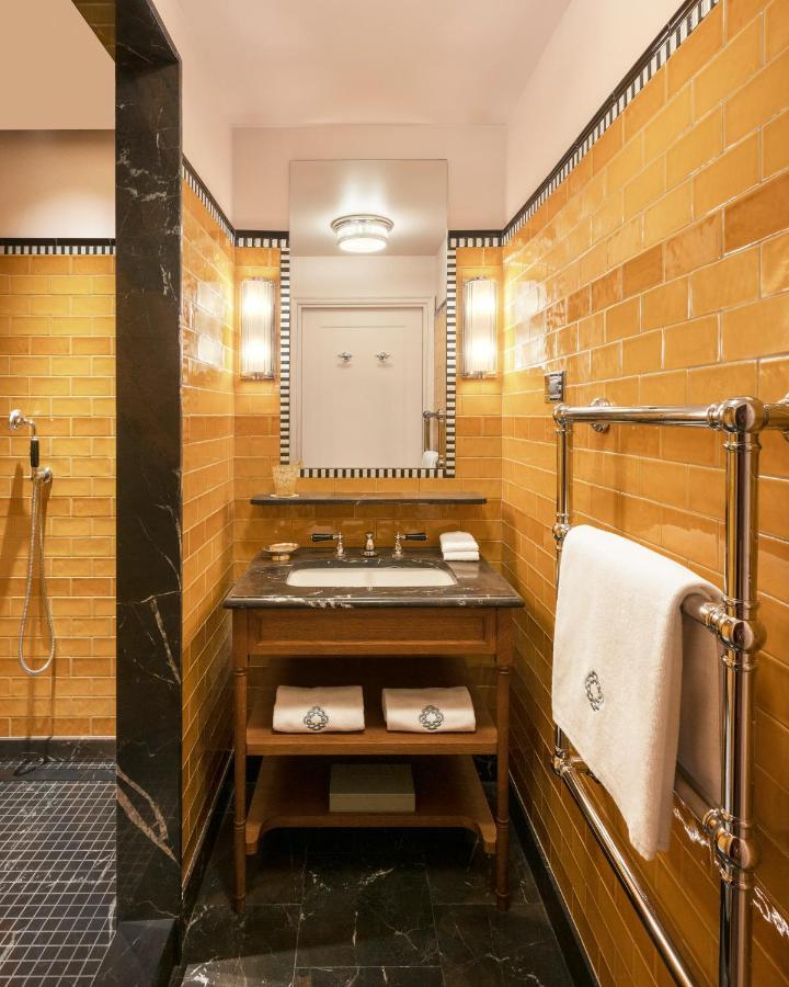 Le Grand Mazarin Hotell Paris Eksteriør bilde